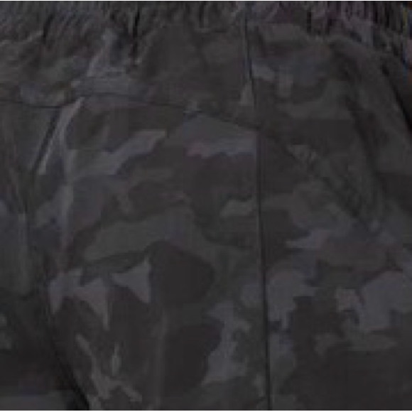 Lululemon Track That Short size 10 with a 5”inseam  Incognito Camo Multi Grey - Picture 2 of 16